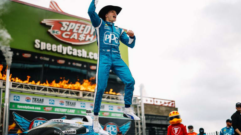IndyCar drivers sing all about R-E-S-P-E-C-T in Texas event
